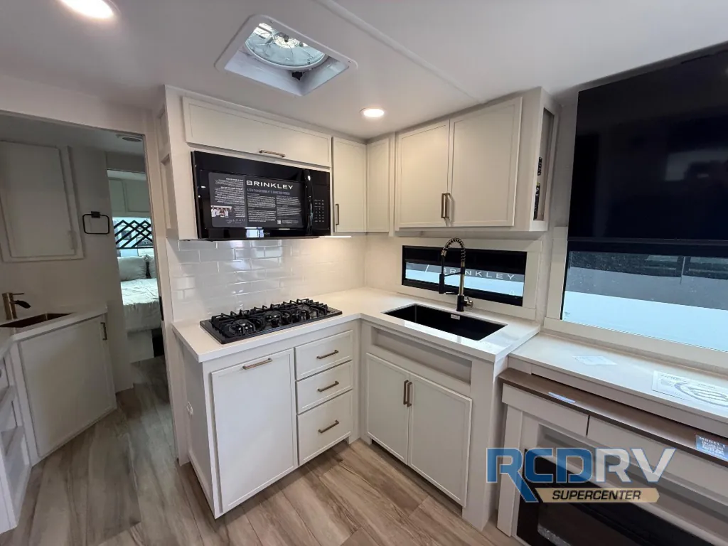 2027 Brinkley Model I 290, Photos photo 11