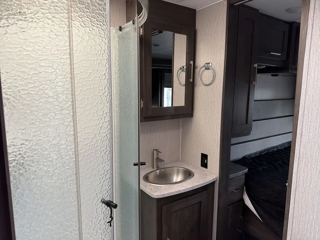 2023 Coachmen Pursuit 31BH, Photos photo 20