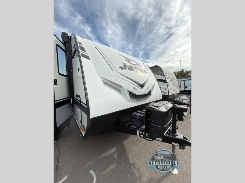 2021 Jayco Jay Feather X213 - Photo 3
