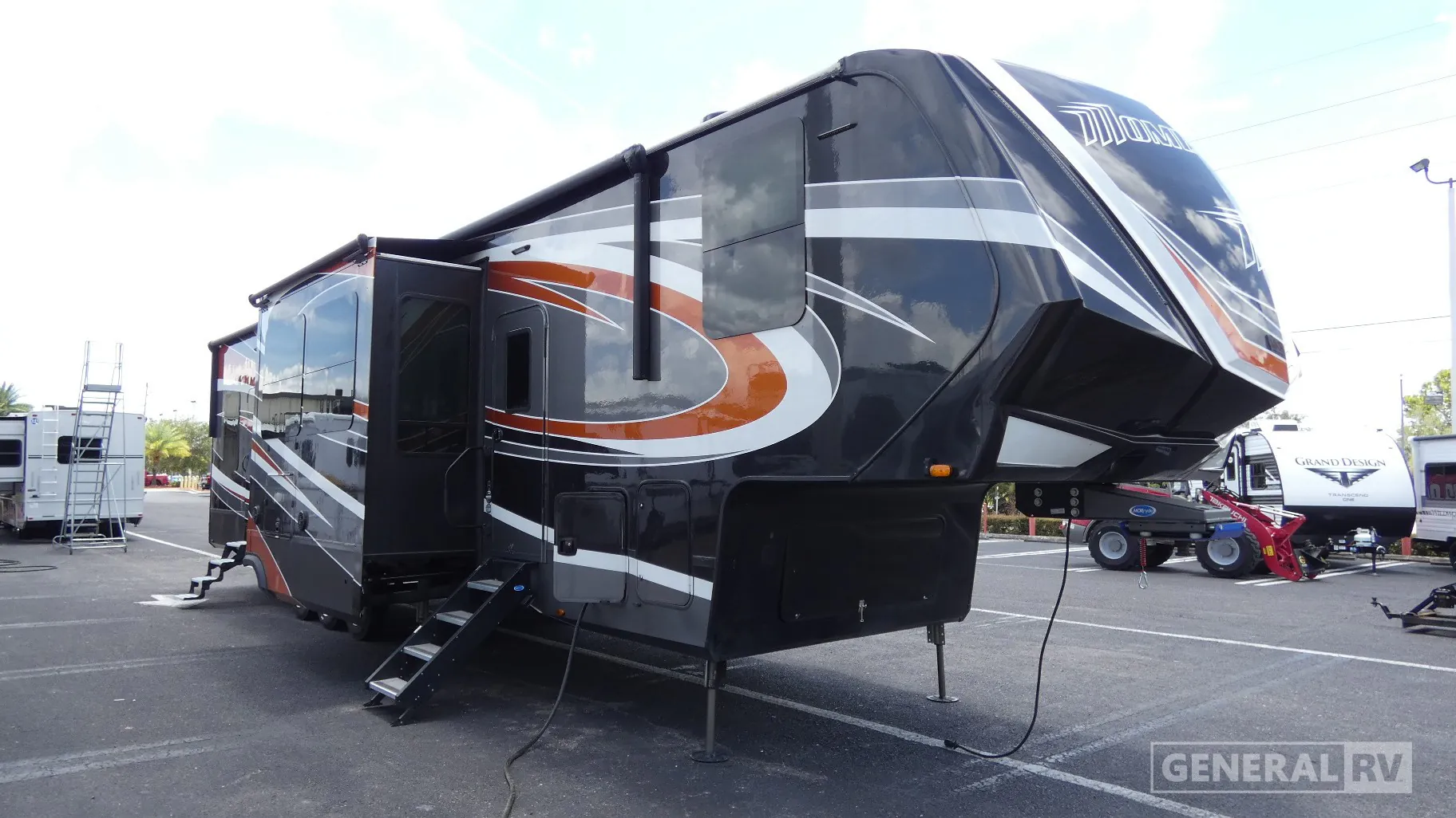 2021 Grand Design Momentum 398M - Photo 2