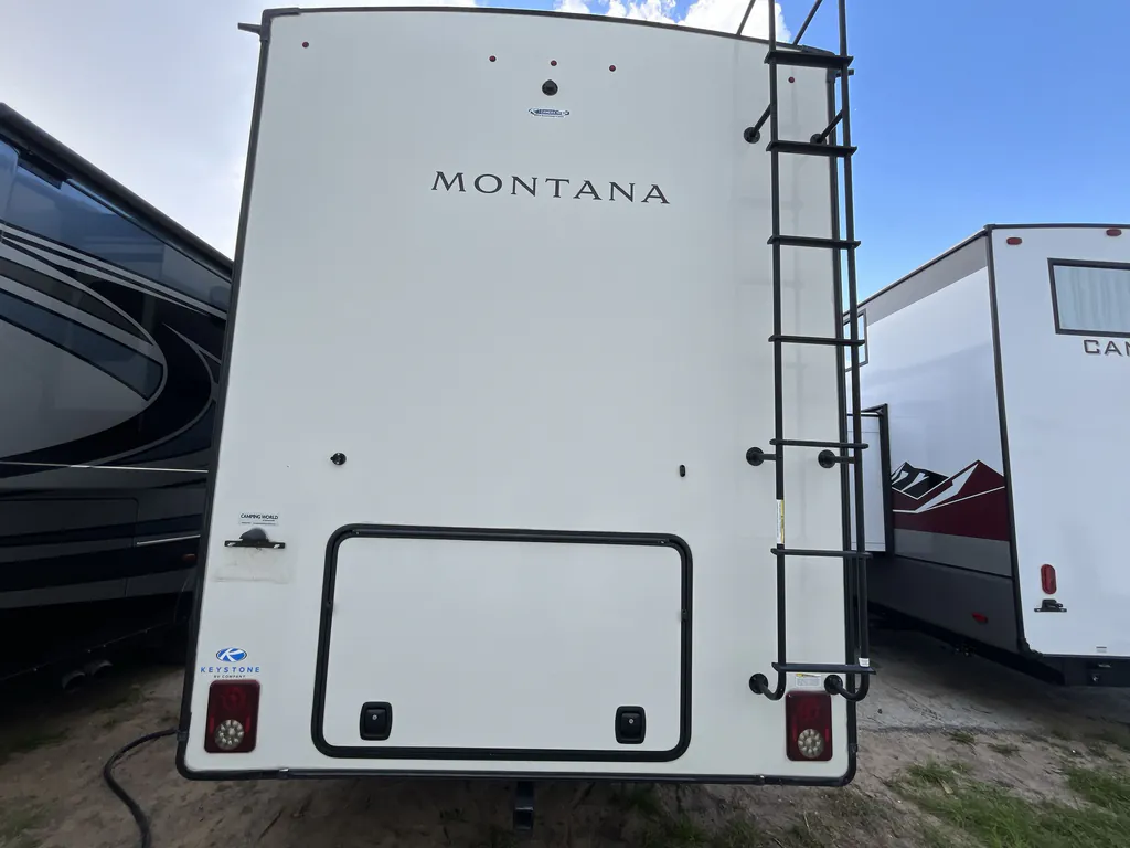 2022 Keystone Montana 3763BP, Photos photo 5
