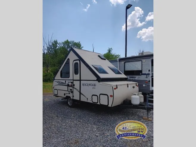 2015 Forest River Rockwood Hard Side Series A192HW - Main photo