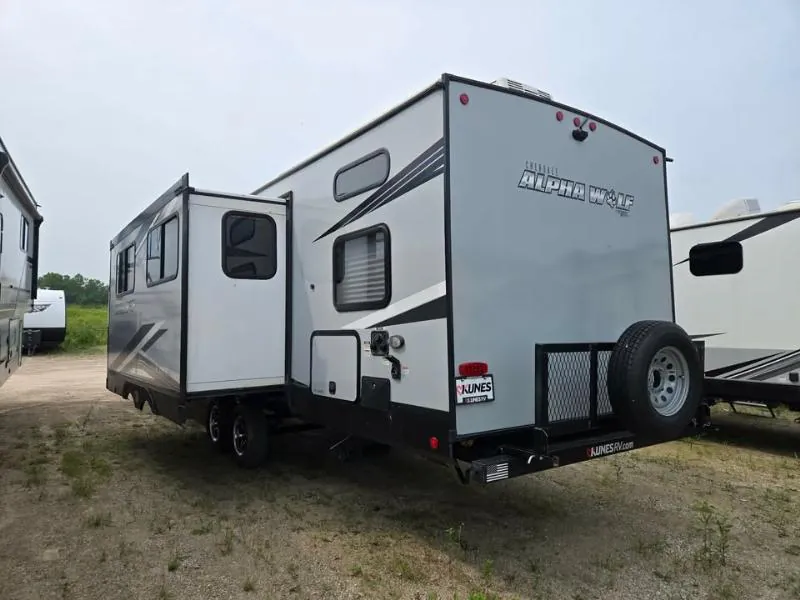 2021 Forest River Cherokee Alpha Wolf 30DBH-L, Photos photo 15