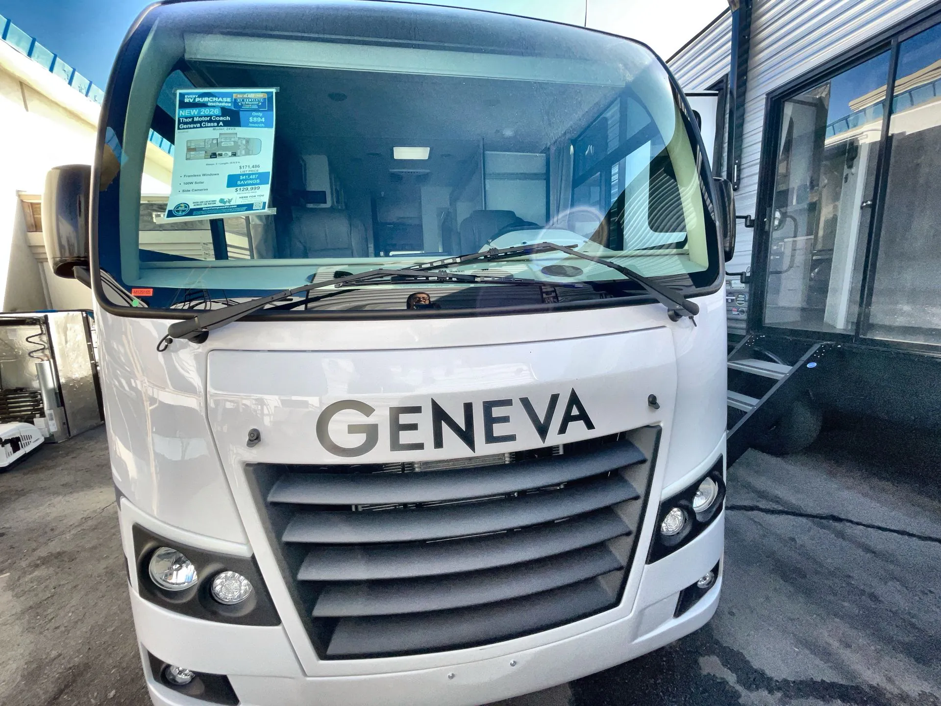 2026 Thor Motor Coach Geneva 24VS - Photo 2