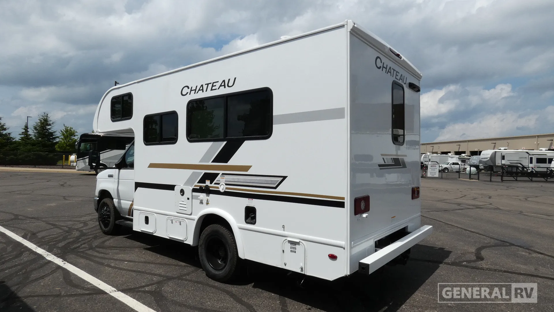 2027 Thor Motor Coach Chateau 19X - Photo 4