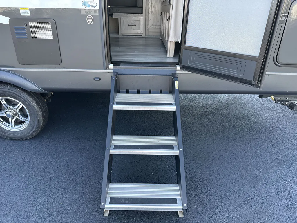 2024 Forest River Flagstaff Micro Lite 25BRDS, Photos photo 26