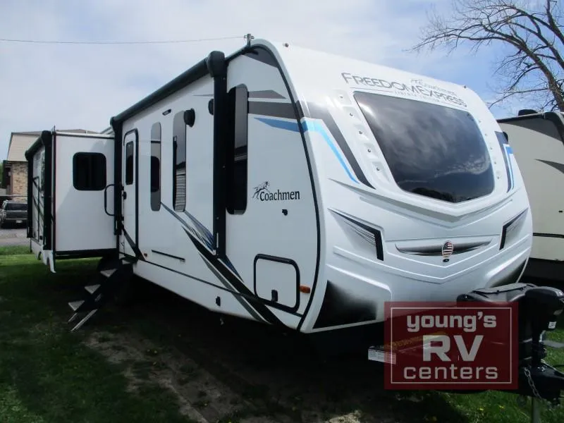 2023 Coachmen Freedom Express Liberty Edition 324RLDSLE - Photo 4