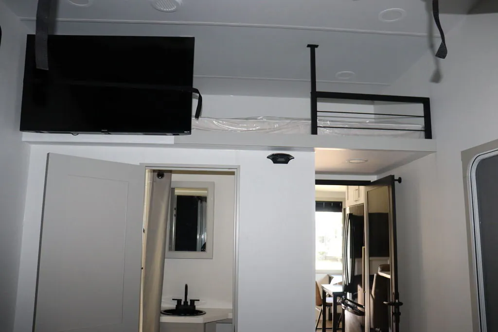 2026 Brinkley Model G 3970, Photos photo 21