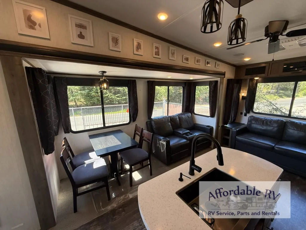 2022 Forest River Sabre 36BHQ, Photos photo 16