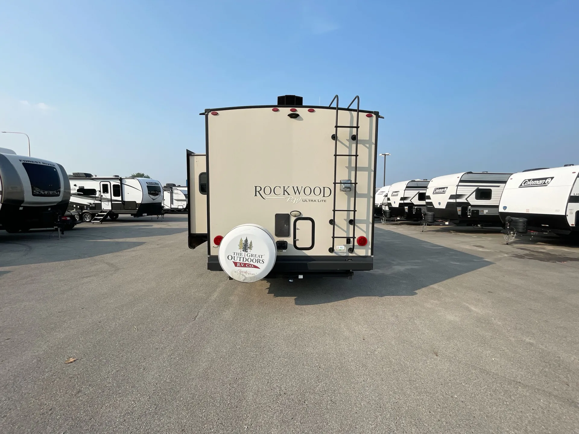 2021 Forest River Rockwood Ultra Lite 2912BS — backside