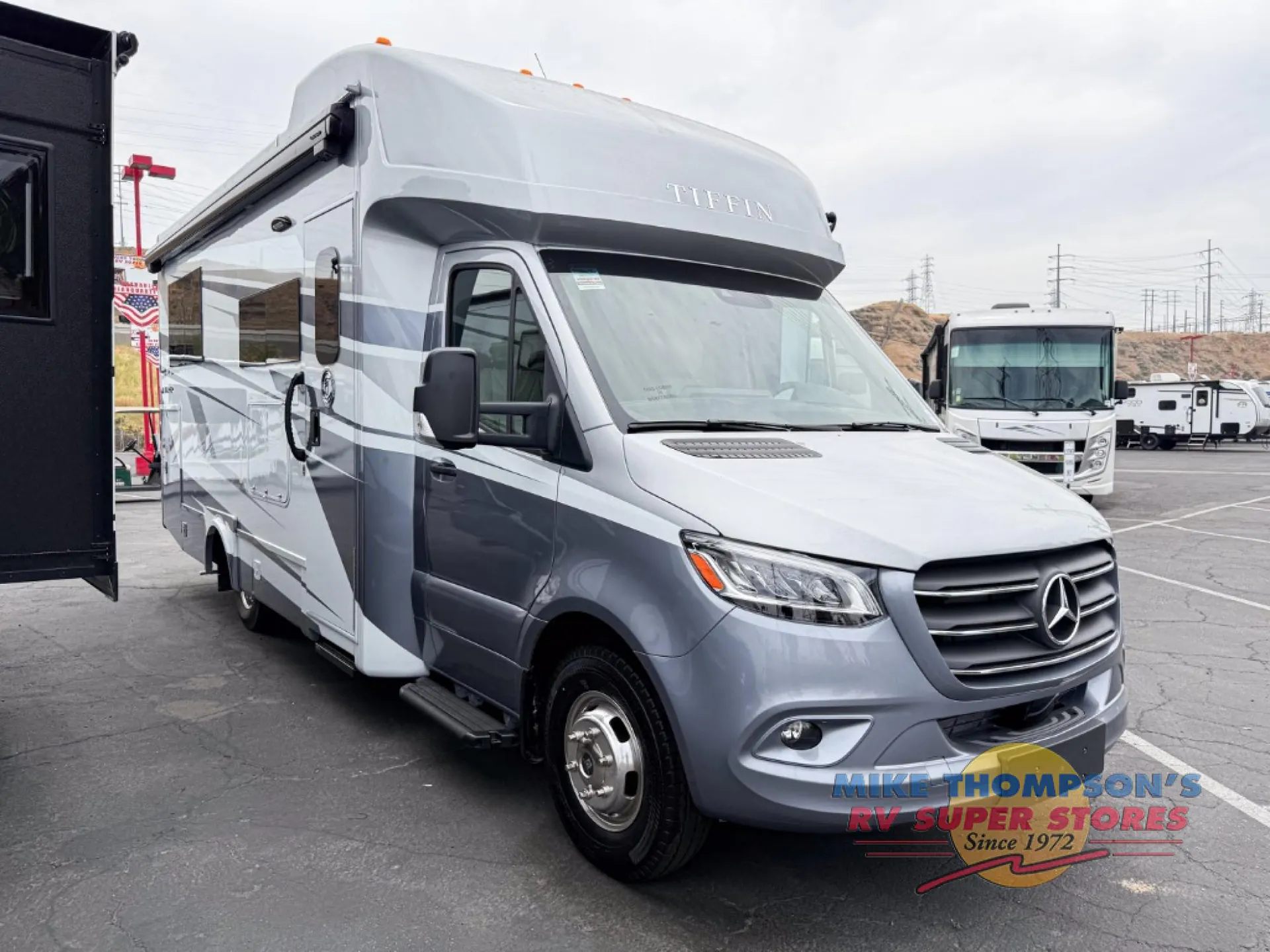 2026 Tiffin Wayfarer 25 XLW - Photo 2
