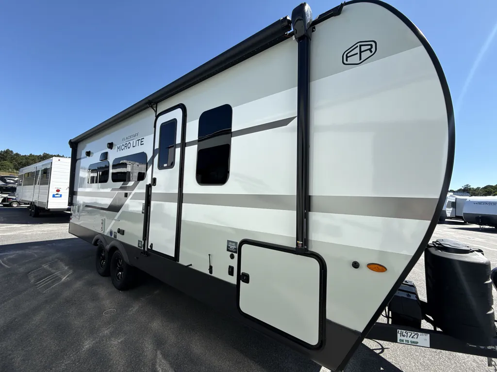 2026 Forest River Flagstaff Micro Lite 25FBT, Photos photo 5