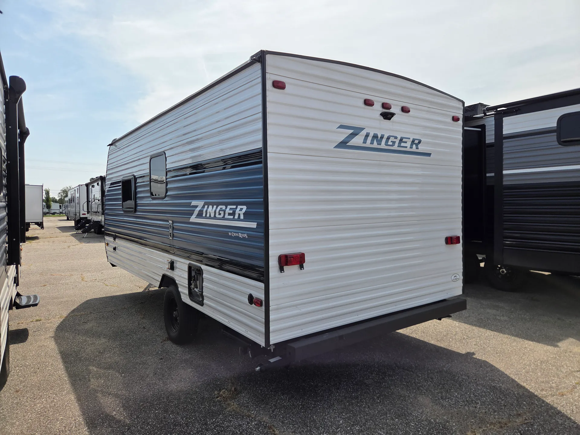 2025 CrossRoads Zinger Lite ZR18RB - Photo 4