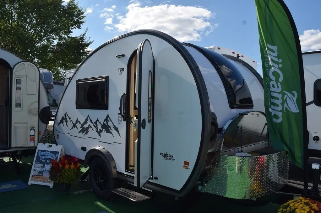2026 nuCamp RV TAB 360 BLACK CANYON - Photo 4