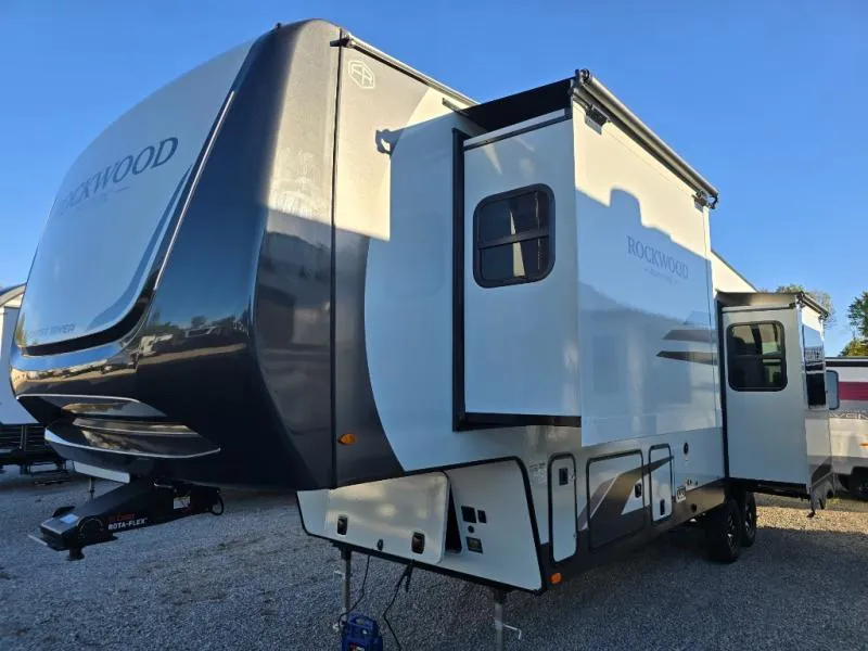 2026 Forest River Rockwood Signature 371RK - Photo 3