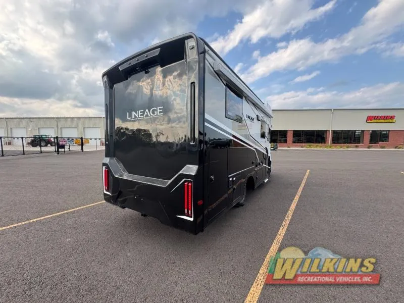 2026 Grand Design Lineage Series M 25TK - Photo 3