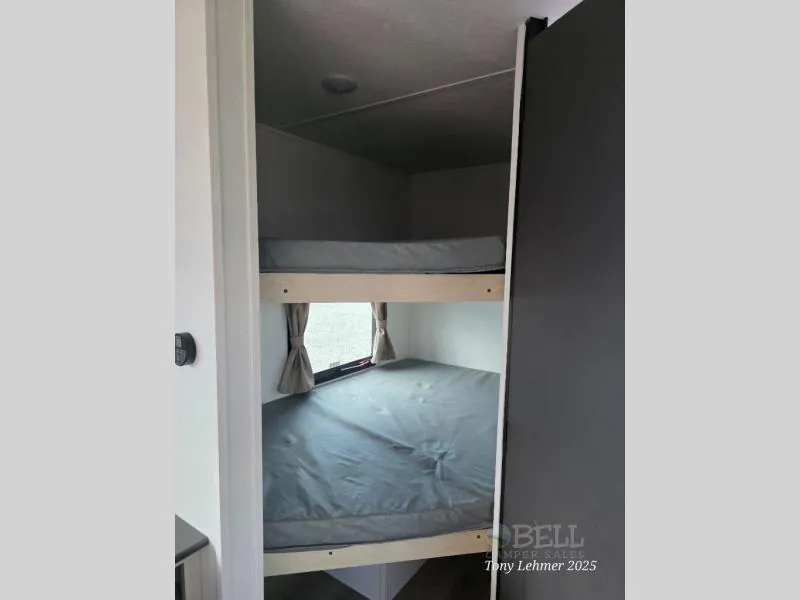 2026 Shasta RVs i-5 Edition 525RS, Photos photo 28