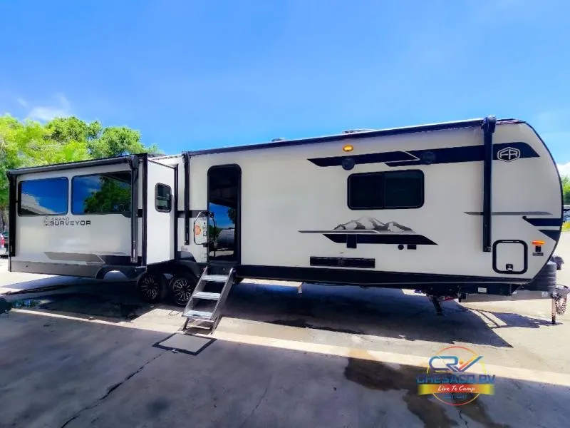 2026 Forest River Grand Surveyor 305RLBS - Photo 4