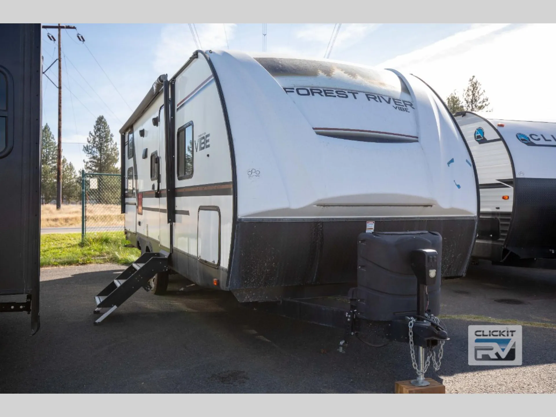2019 Forest River Vibe 24DB - Photo 3