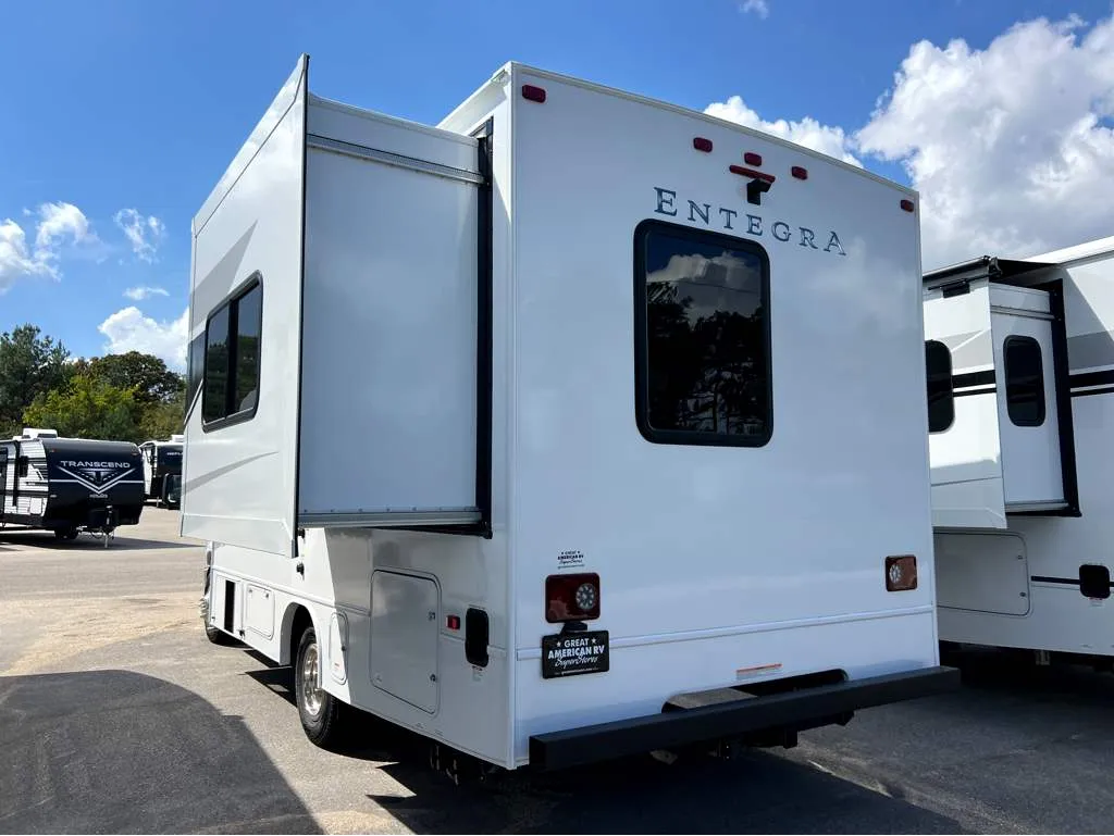 2026 Entegra Coach Odyssey SE 22CF - Photo 4