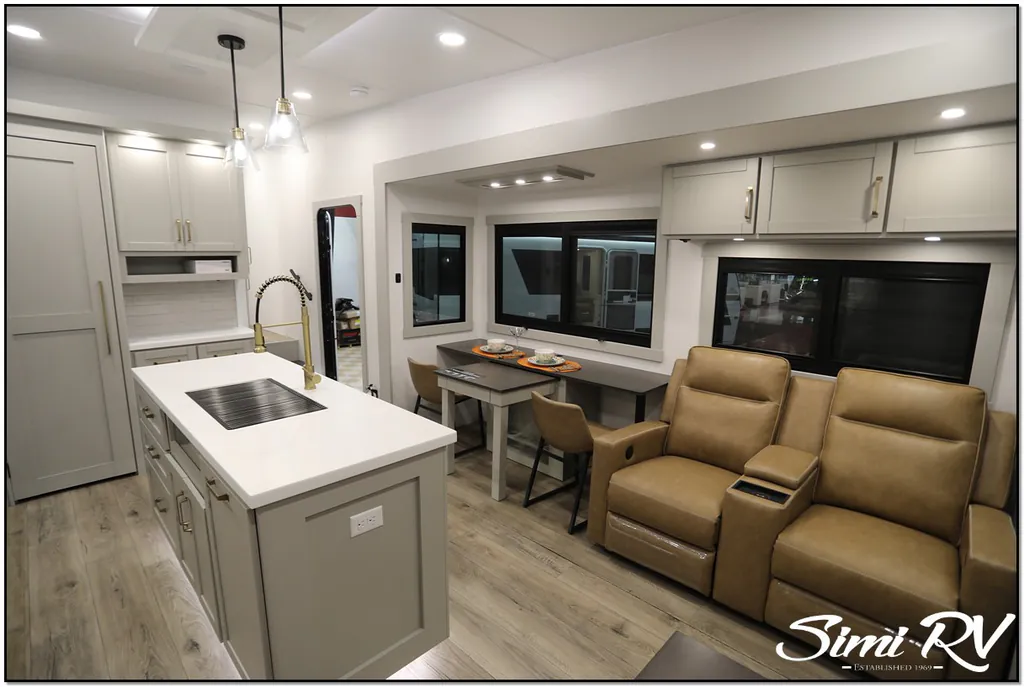 2026 Brinkley Model Z 3600, Photos photo 88