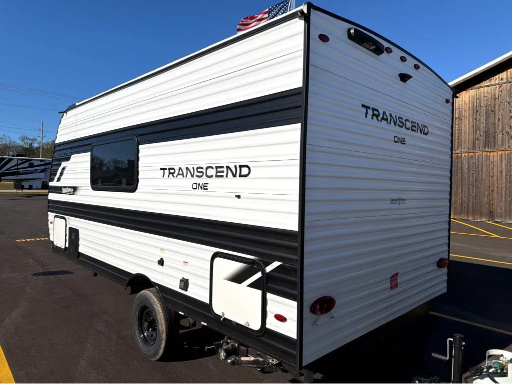 2026 Grand Design Transcend One 151BH - Photo 4