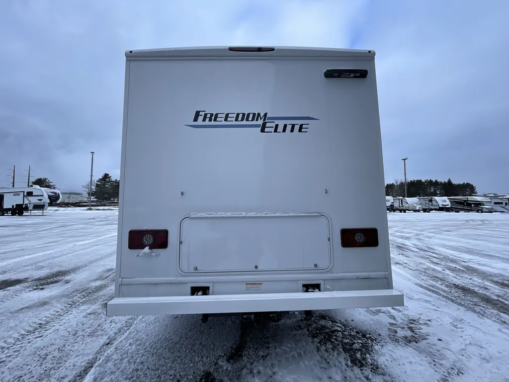 2026 Thor Motor Coach Freedom Elite 28HZ, Photos photo 7
