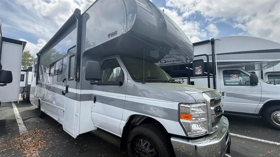 2026 Thor Motor Coach Four Winds 31H - Photo 2