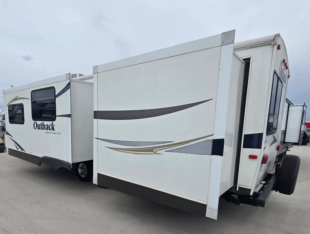 2012 Keystone Outback 312BH - Photo 4
