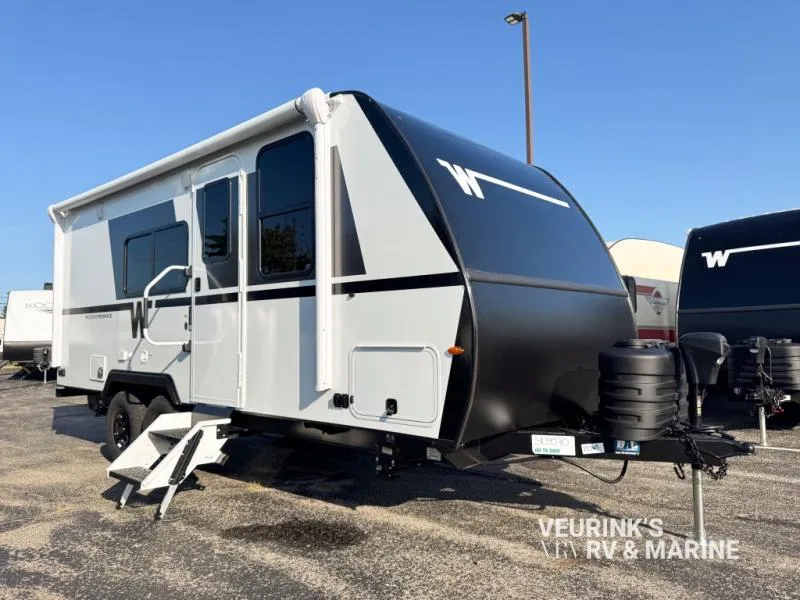 2026 Winnebago Micro Minnie 2108FBS - Photo 2