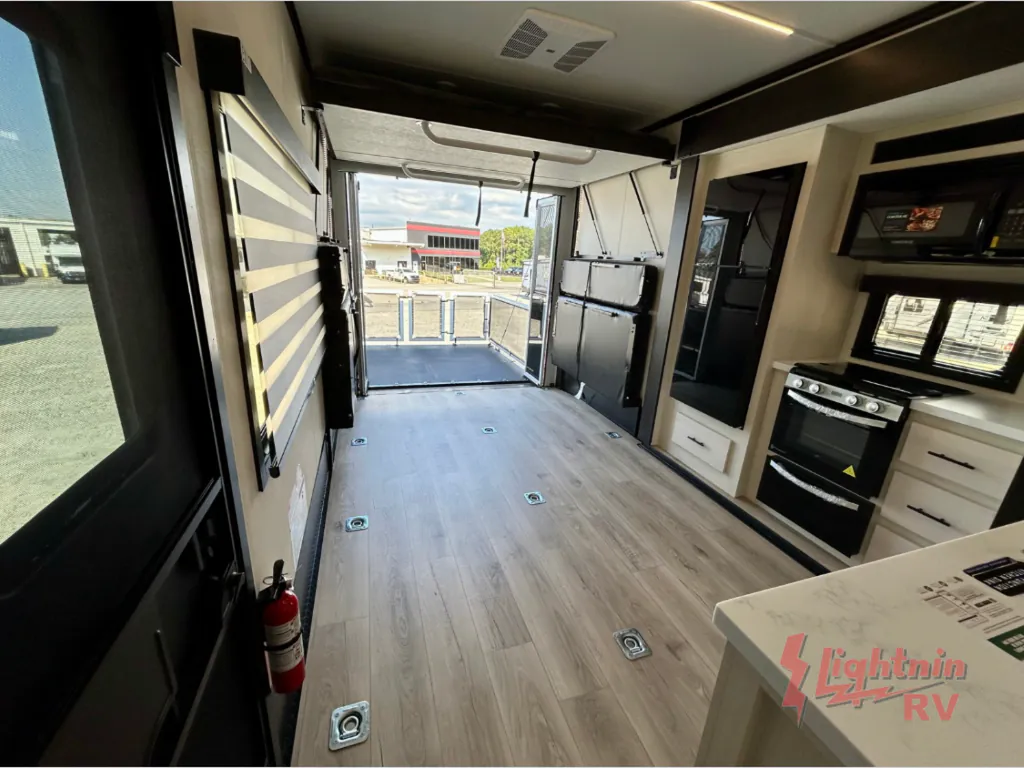2026 Forest River Vengeance Rogue Armored 26L140, Photos photo 21