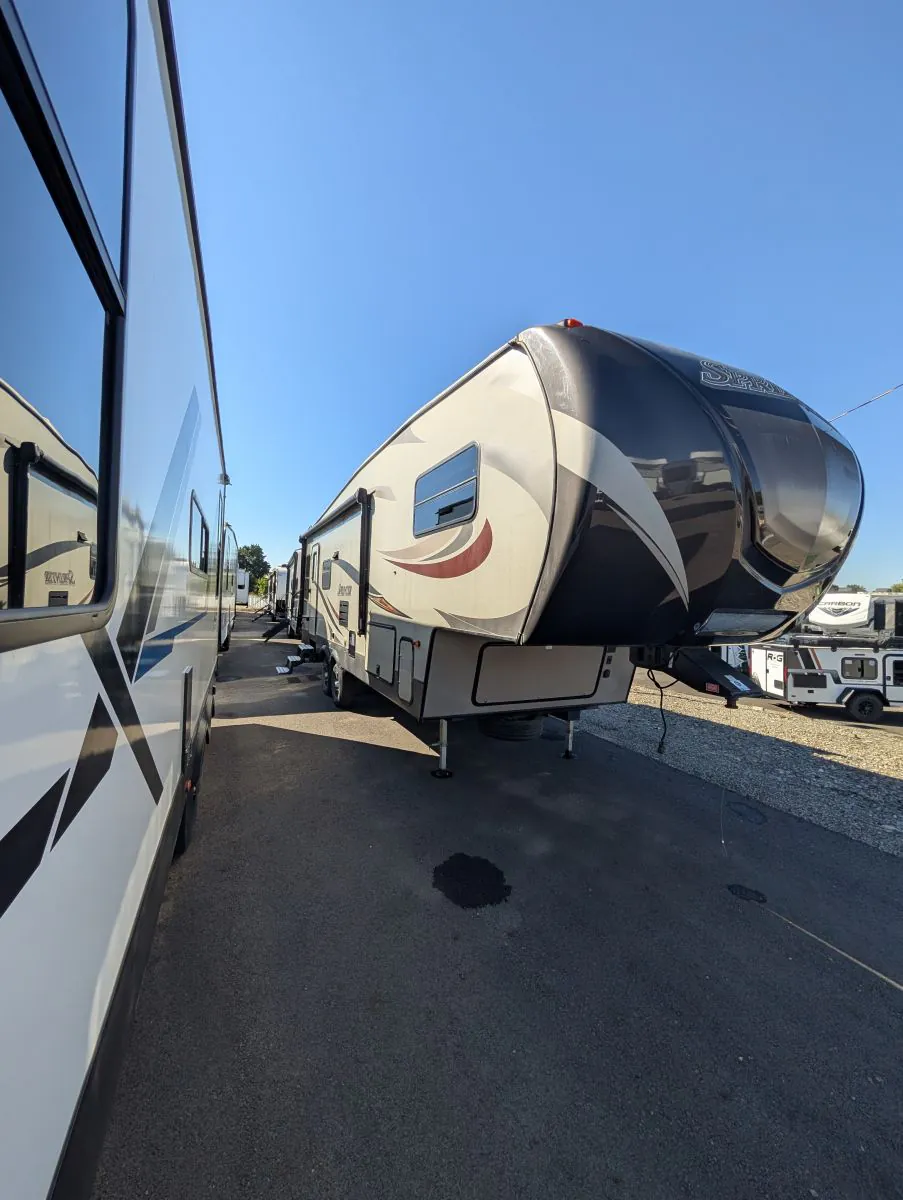 2017 Keystone Sprinter Copper Canyon 252FWRLS - Photo 4