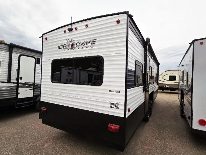 2025 Forest River Cherokee Grey Wolf 21GP - Photo 4