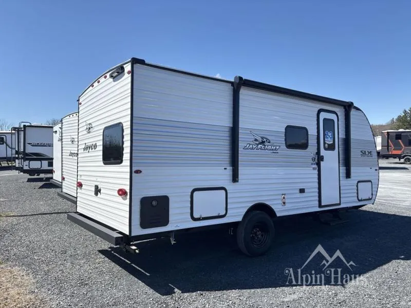 2026 Jayco Jay Flight SLX 178DBS - Photo 3
