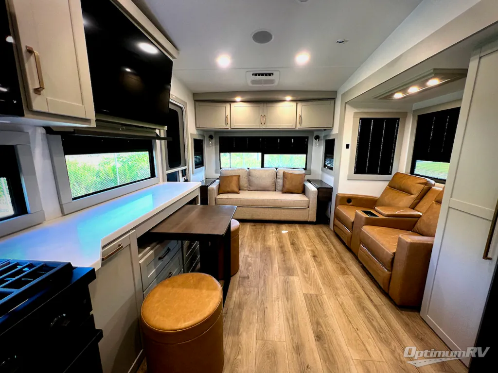 2025 Brinkley Model Z 2670, Photos photo 5