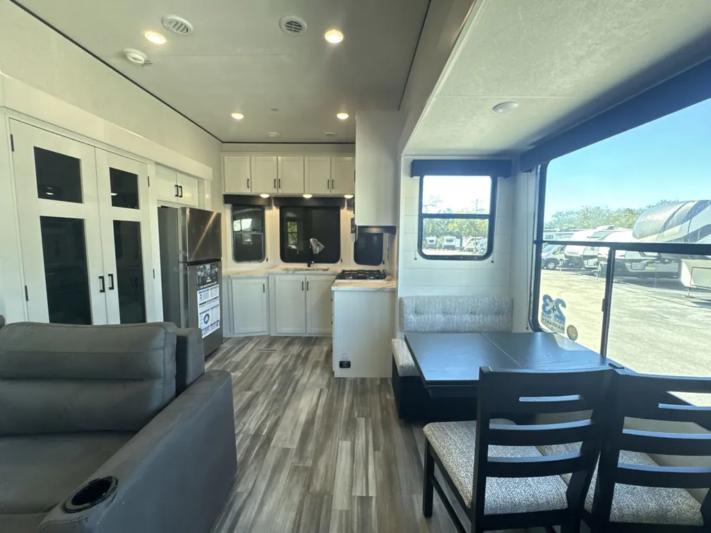 2026 Jayco Jay Flight Bungalow 404LOFT DS, Photos photo 17