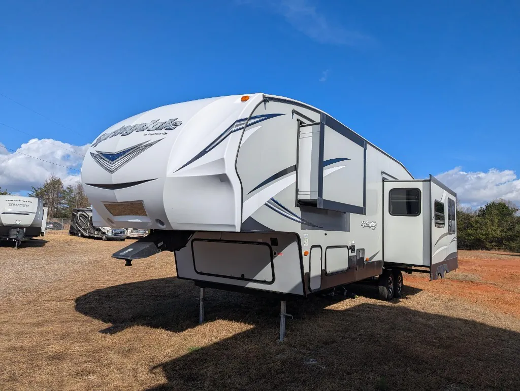 2018 Keystone Springdale 302FWRK - Photo 3