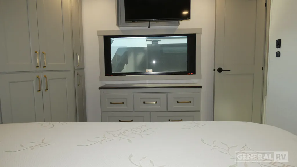 2025 Brinkley Model G 3970, Photos photo 13