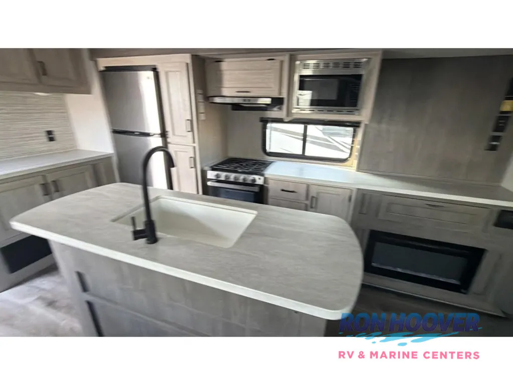 2024 Coachmen Catalina Legacy Edition 283FEDS, Photos photo 20