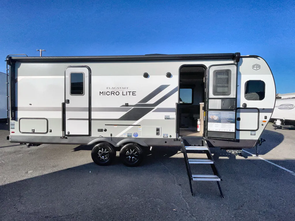 2026 Forest River Flagstaff Micro Lite 25FKB, Photos photo 5