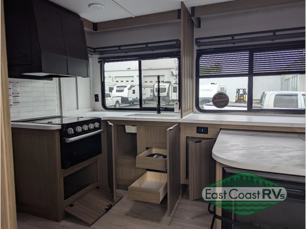 2026 Forest River Wildwood 300ICE, Photos photo 5