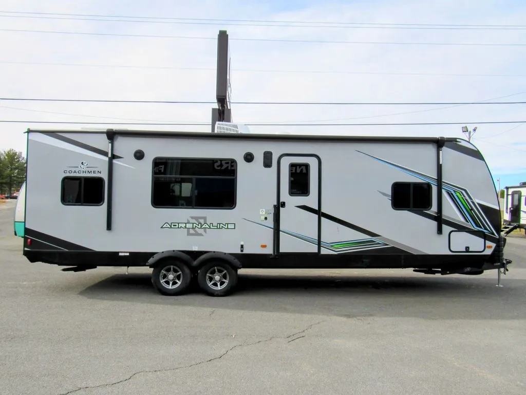 2026 Coachmen Adrenaline 27LT - Photo 2