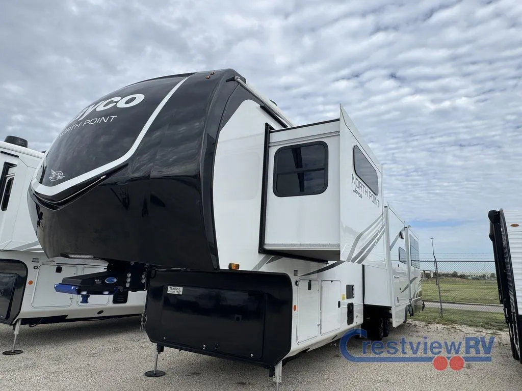 2026 Jayco North Point 381CKRE - Photo 4