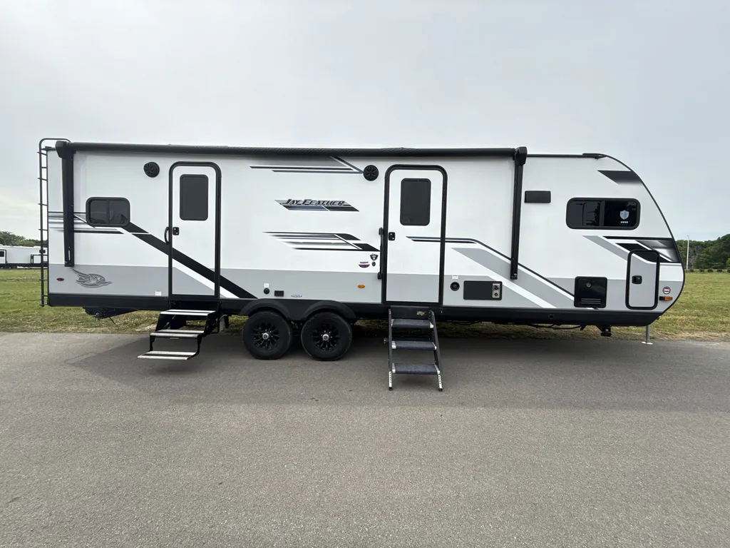 2025 Jayco Jay Feather 26FK, Photos photo 5