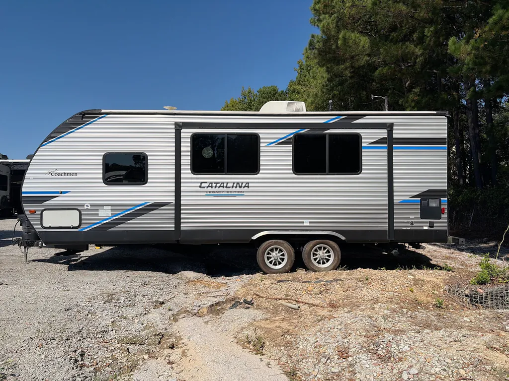 2022 Coachmen Catalina Legacy Edition 243RBS, Photos photo 6