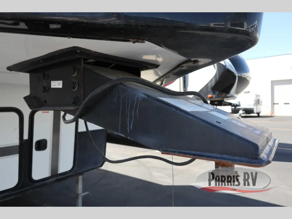 2019 Forest River XLR Nitro 33VL5, Photos photo 9