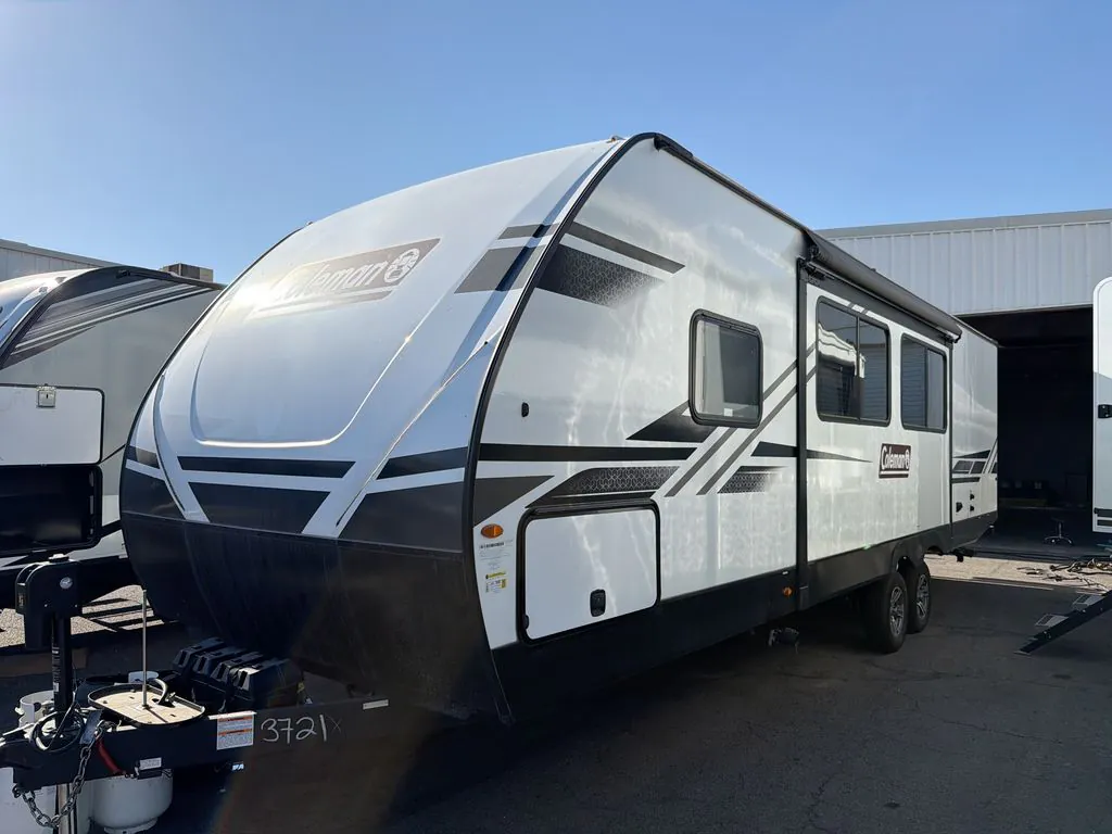 2023 Dutchmen Coleman Light 2835BH - Photo 2