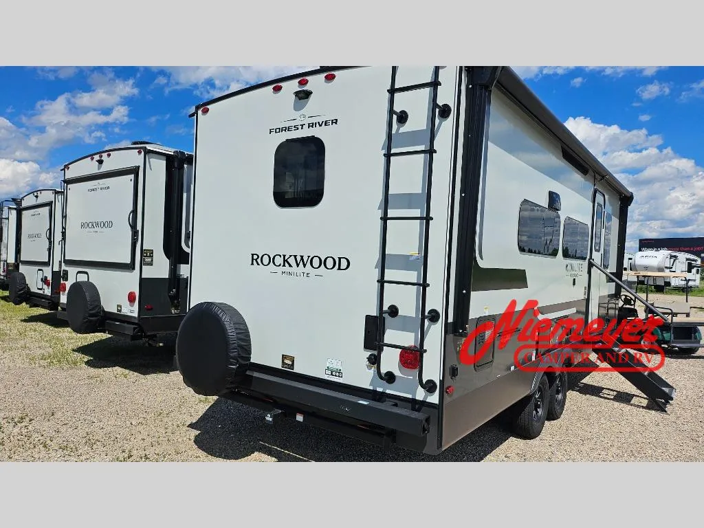 2027 Forest River RV Rockwood Mini Lite 2524FBT - Photo 4