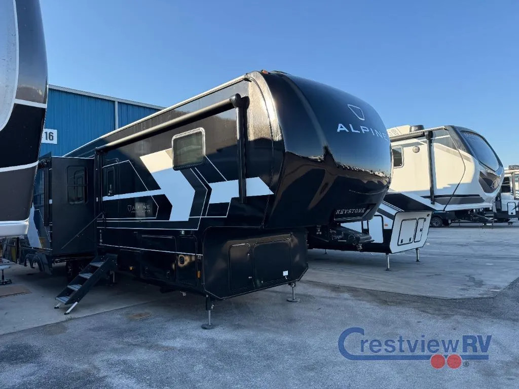 2026 Keystone Alpine Avalanche Edition 366LS - Photo 3