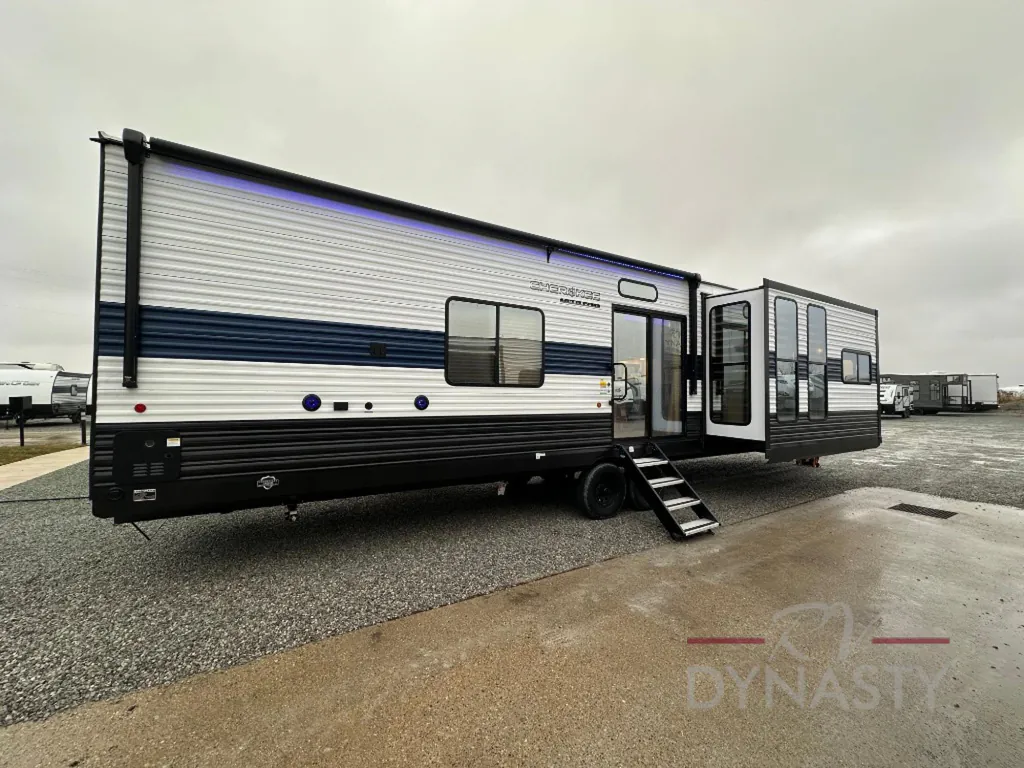 2025 Forest River Cherokee Timberwolf 39NA, Photos photo 15